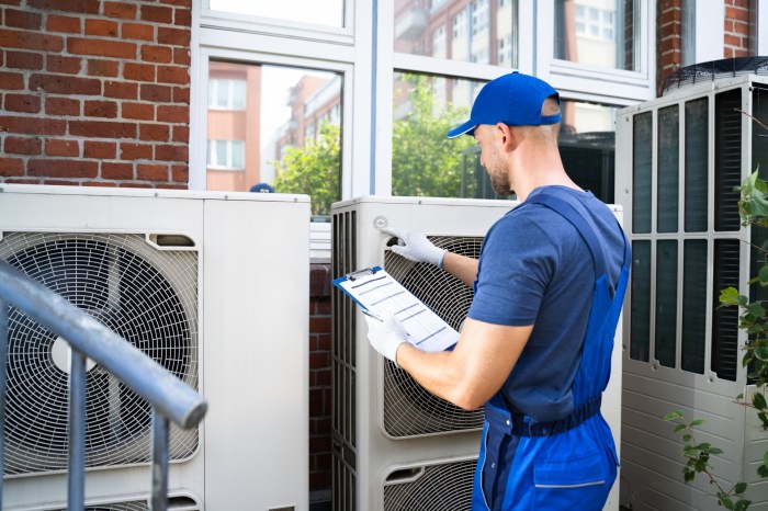 8 Ways AC Preventative Maintenance Keeps the Repairman Away