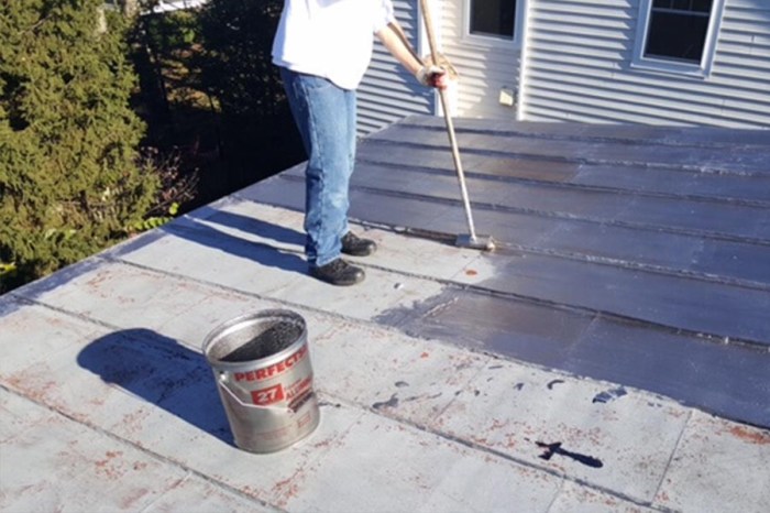 A trusted roofing contractor in Alexandria, VA, 22301