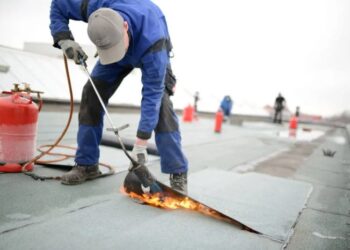 Preventing a Replacement: 5 Flat Roof Repair Services